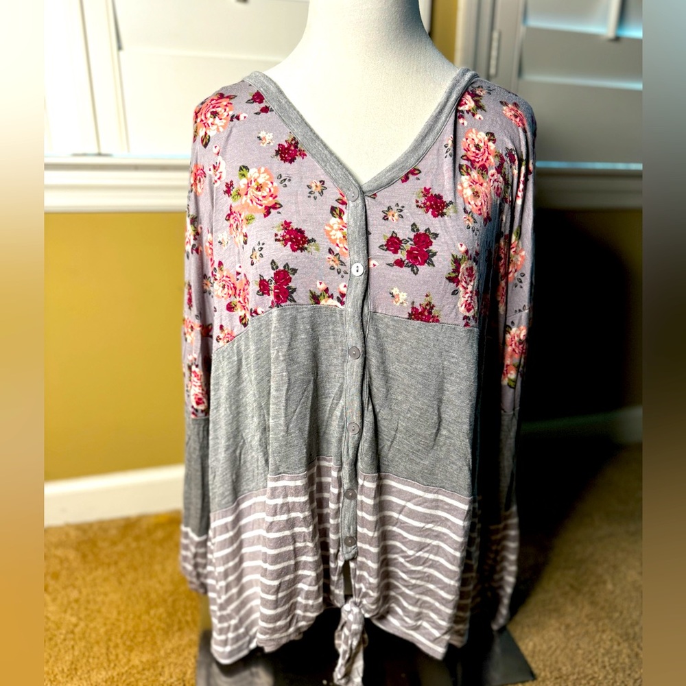 Absolutely Famous Gray and Floral Button Down